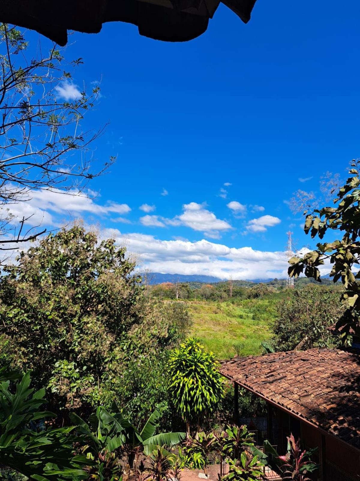 Serenity By Nature Carrillos 外观 照片